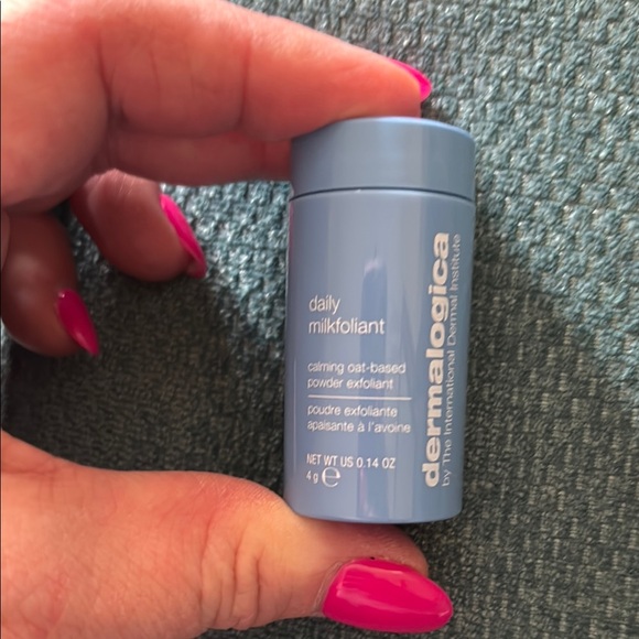 Set of SkinCare Minis - Picture 10 of 10